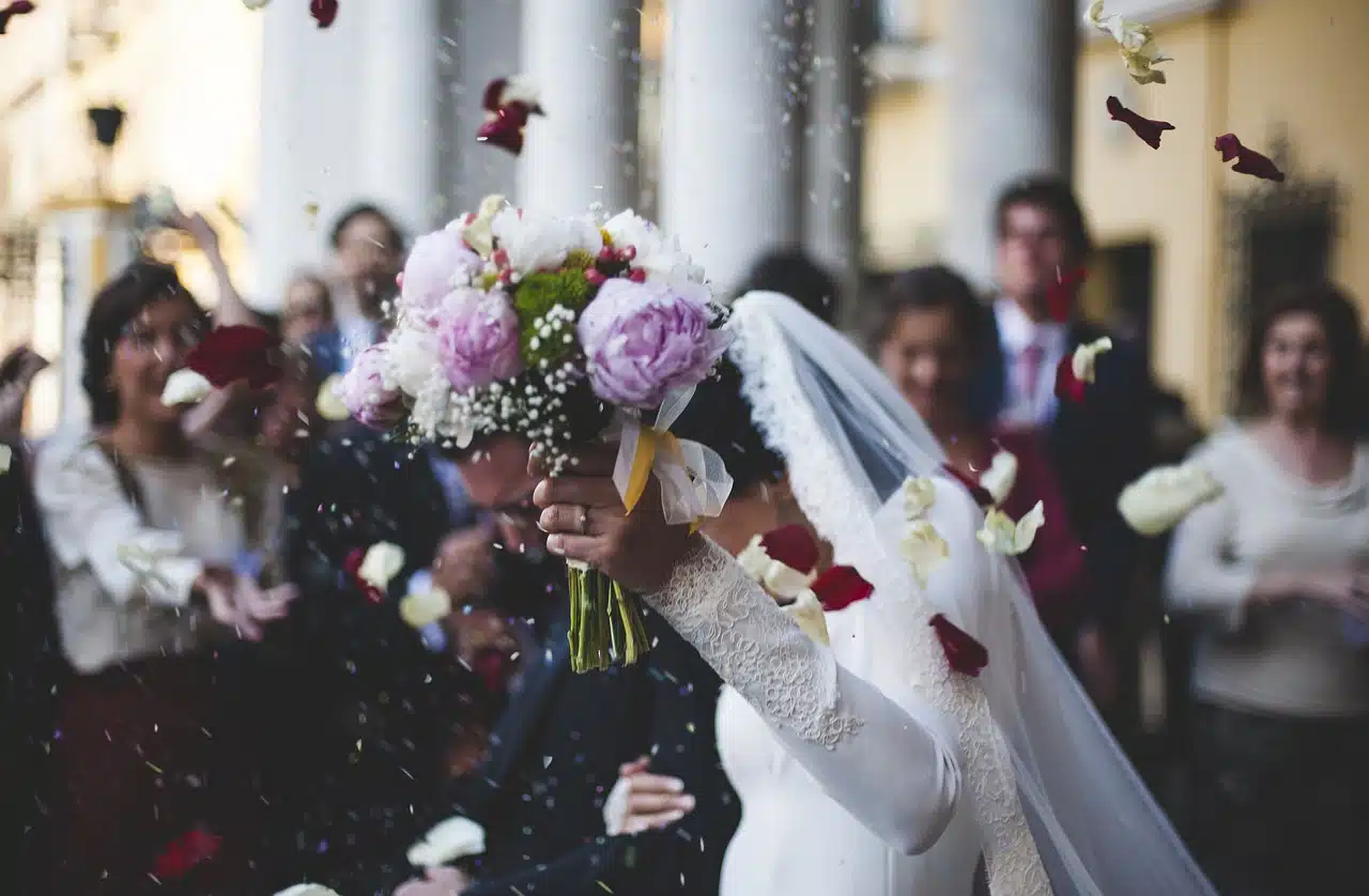 Quels jeux de mots pour divertir vos invités à votre mariage